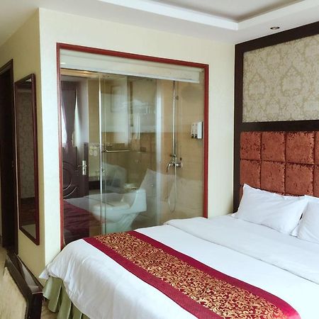 Guangzhou Lucky Hotel Dış mekan fotoğraf