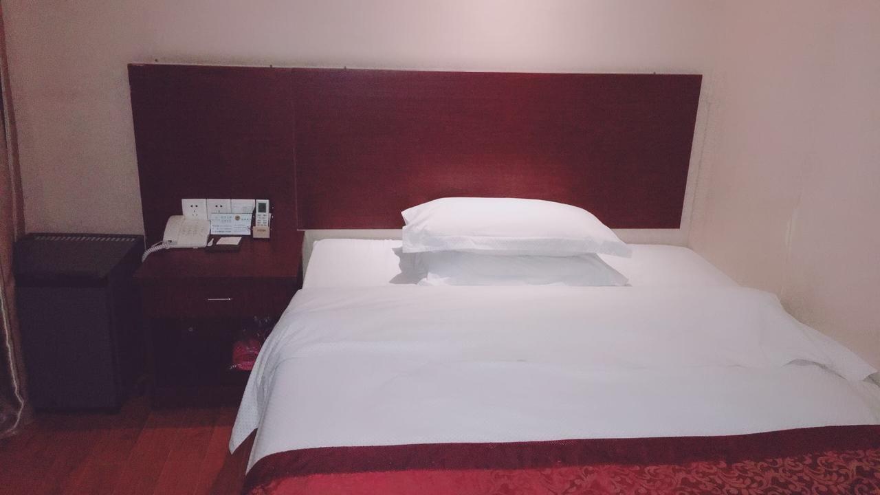 Guangzhou Lucky Hotel Dış mekan fotoğraf