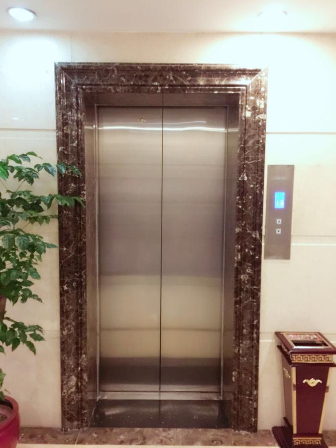 Guangzhou Lucky Hotel Dış mekan fotoğraf