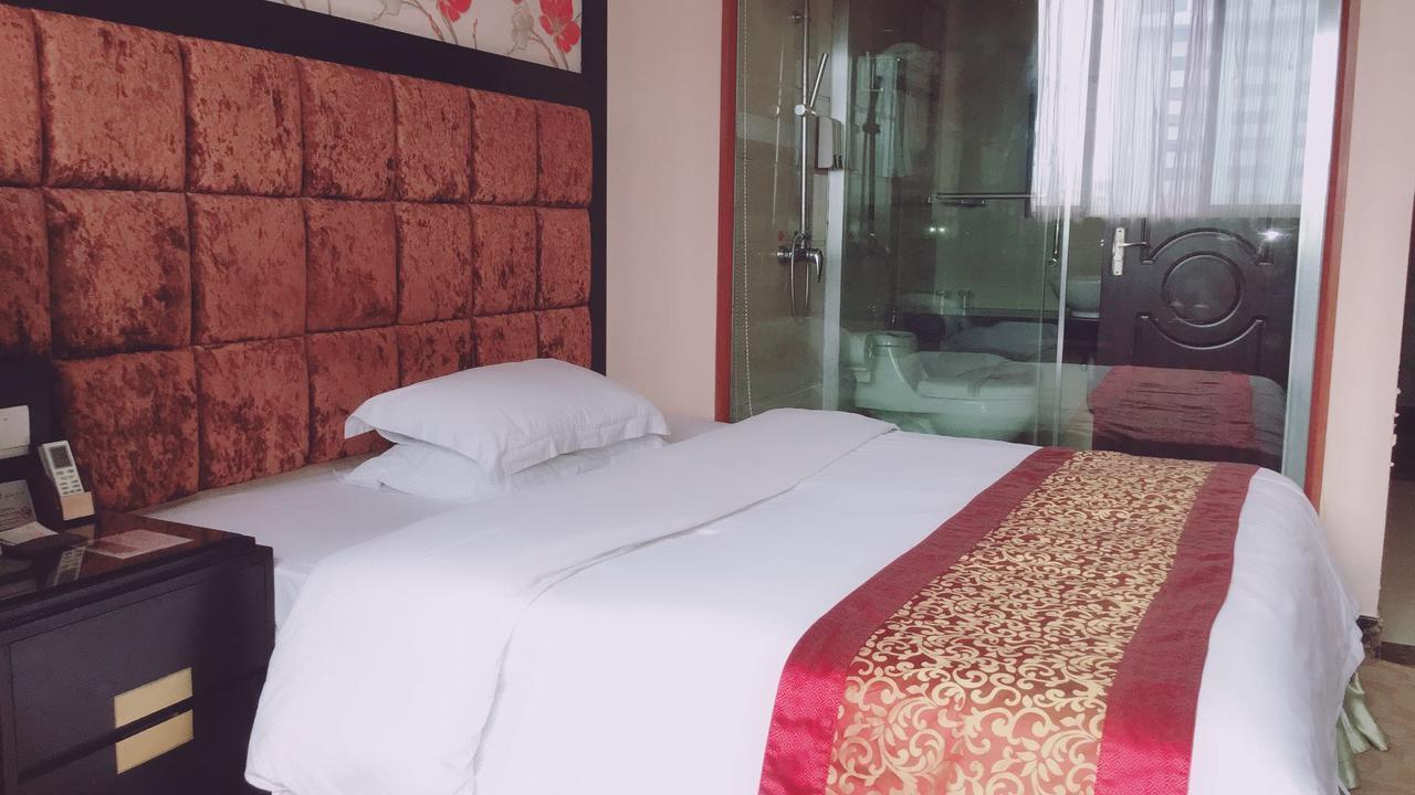 Guangzhou Lucky Hotel Dış mekan fotoğraf