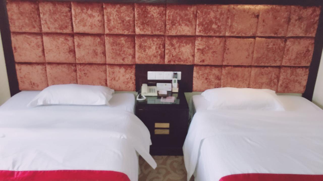 Guangzhou Lucky Hotel Dış mekan fotoğraf