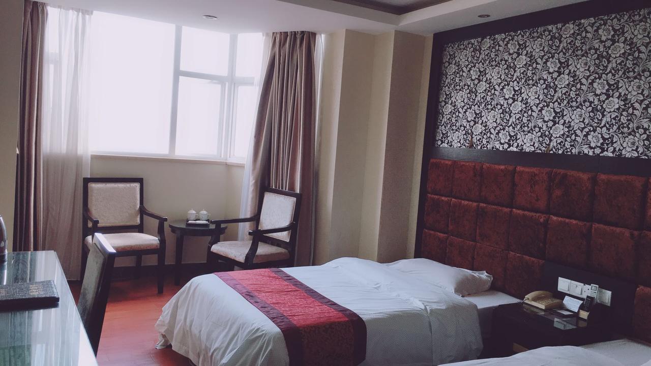 Guangzhou Lucky Hotel Dış mekan fotoğraf